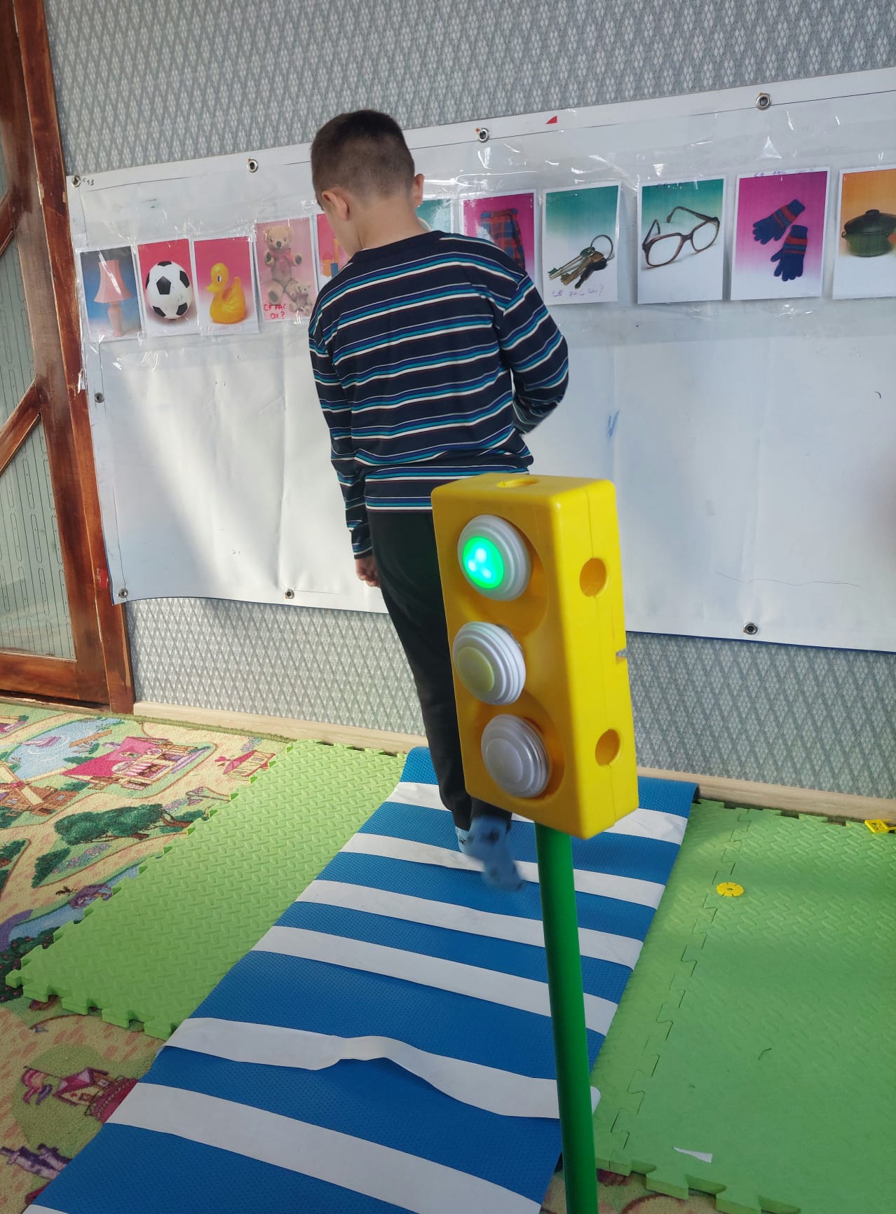 Atelierul de joacă — Atelierul De Joaca8