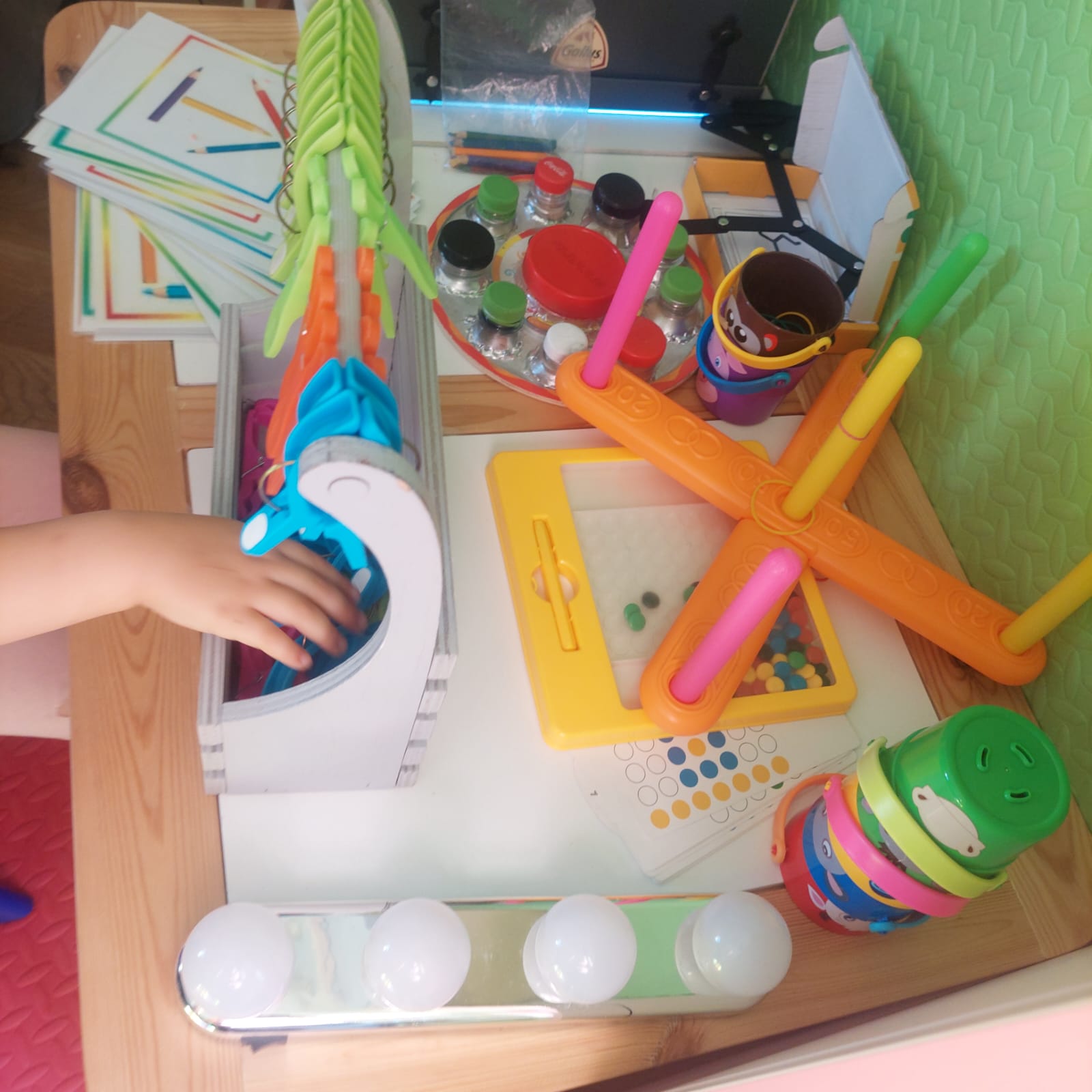 Exerciții de echilibru și coordonare alături de echipă